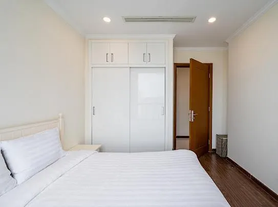 Can Ho Cho Thue O Vinhome Central Park Ho Chi Minh City