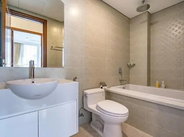 Bed & Breakfast Can Ho Cho Thue O Vinhome Central Park Ho Chi Minh City